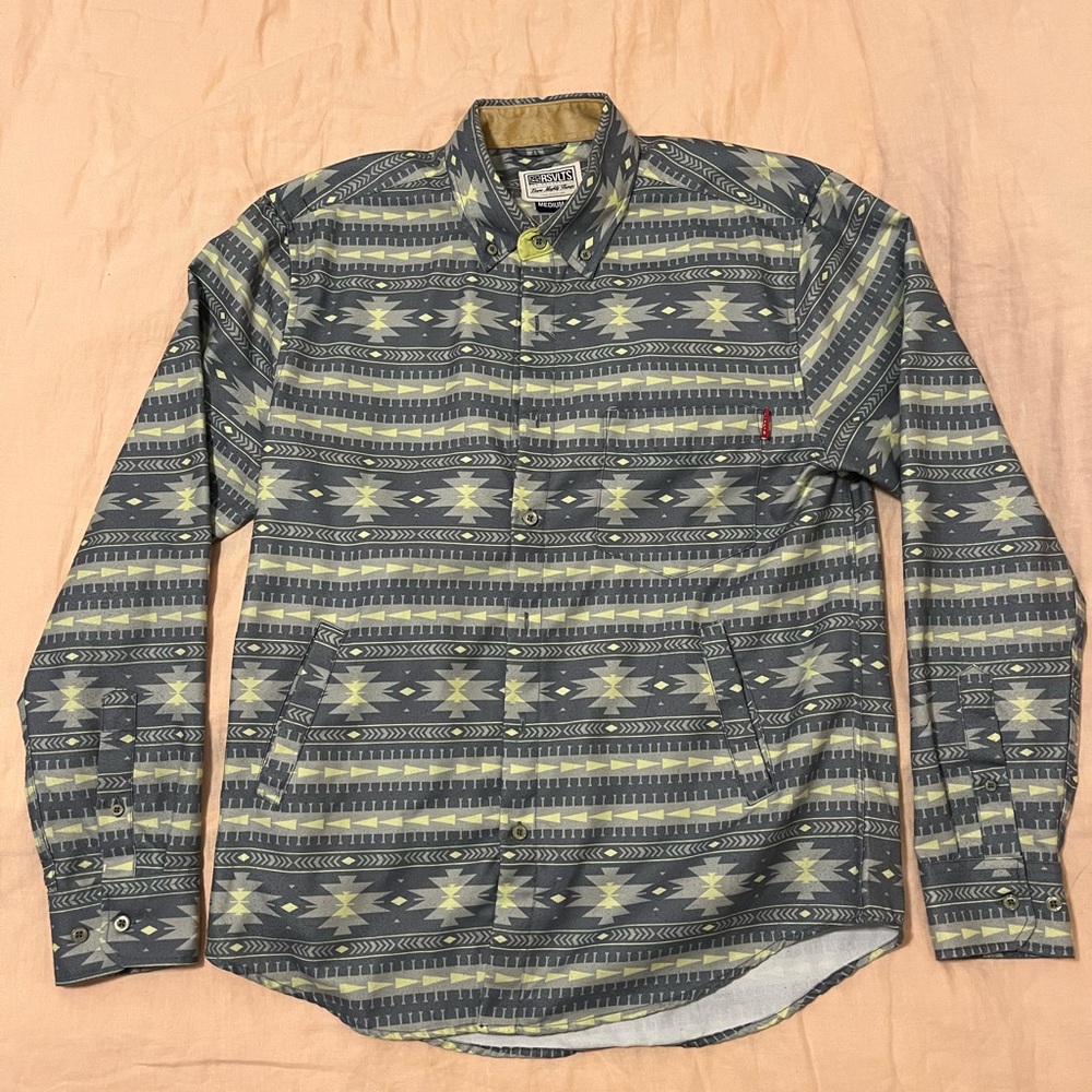 RSVLTS button up shirt men’s size medium. Green / gray Aztec pattern